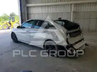 2022 Hyundai Elantra фото