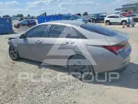 2022 Hyundai Elantra фото