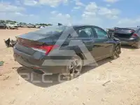 2022 Hyundai Elantra фото