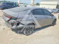 2022 Hyundai Elantra фото