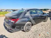 2022 Hyundai Elantra фото