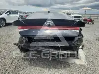 2022 Hyundai Elantra photo
