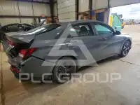 2022 Hyundai Elantra фото