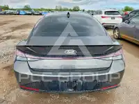 2022 Hyundai Elantra фото