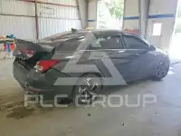2022 Hyundai Elantra фото