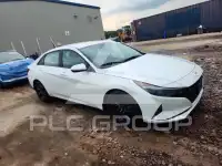 2022 Hyundai Elantra фото