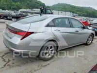 2022 Hyundai Elantra фото