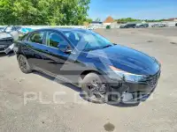 2022 Hyundai Elantra фото