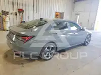 2022 Hyundai Elantra photo