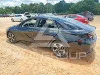 2022 Hyundai Elantra фото