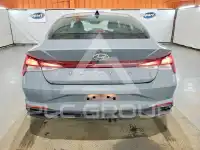 2022 Hyundai Elantra фото