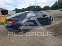 2022 Hyundai Elantra фото