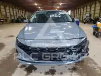 2022 Hyundai Elantra фото