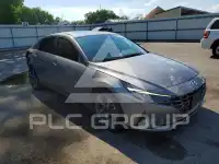 2022 Hyundai Elantra photo