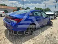 2022 Hyundai Elantra фото