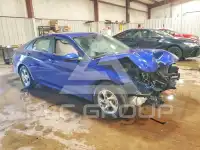 2022 Hyundai Elantra фото