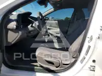 2022 Hyundai Elantra фото