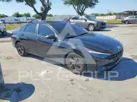 2022 Hyundai Elantra фото