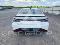 2022 Hyundai Elantra photo