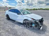 2022 Hyundai Elantra photo