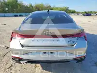 2022 Hyundai Elantra фото