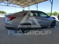 2022 Hyundai Elantra фото