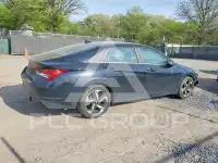 2022 Hyundai Elantra photo