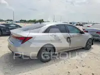 2022 Hyundai Elantra фото