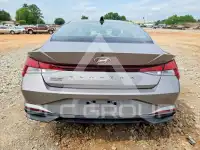 2022 Hyundai Elantra фото