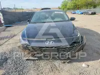 2022 Hyundai Elantra photo