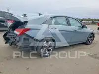 2022 Hyundai Elantra фото