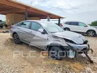 2022 Hyundai Elantra фото