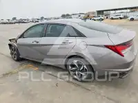 2022 Hyundai Elantra фото