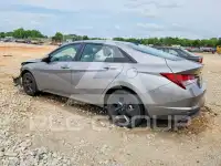 2022 Hyundai Elantra фото