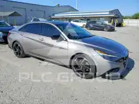 2022 Hyundai Elantra фото