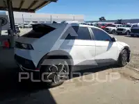 2022 Hyundai Ioniq photo
