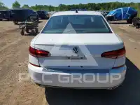 2022 Volkswagen Passat фото