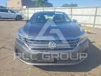 2022 Volkswagen Passat фото