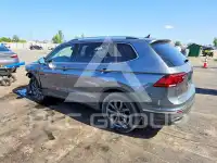 2022 Volkswagen Tiguan фото