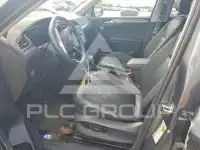 2022 Volkswagen Tiguan photo