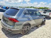 2022 Volkswagen Tiguan фото