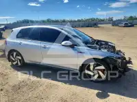 2022 Volkswagen GTI photo