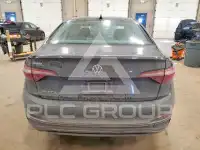 2022 Volkswagen Jetta фото