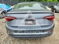 2022 Volkswagen Jetta фото