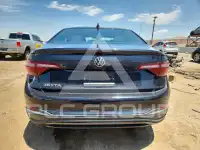 2022 Volkswagen Jetta фото