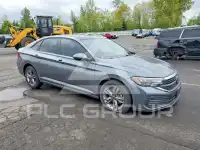 2022 Volkswagen Jetta фото