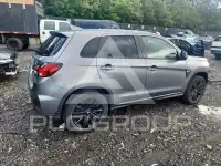 2023 Mitsubishi OUTLANDER photo