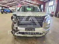 2023 Mitsubishi OUTLANDER фото
