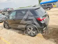 2023 Mitsubishi OUTLANDER photo