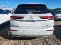 2023 Mitsubishi OUTLANDER фото